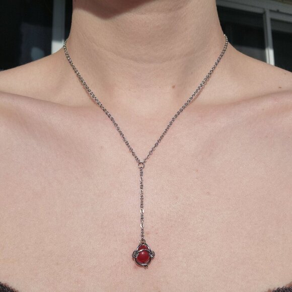 Antique red caged bead and silver rosary necklace ✦ Victorian vampire style ✦ - Picture 2 of 5